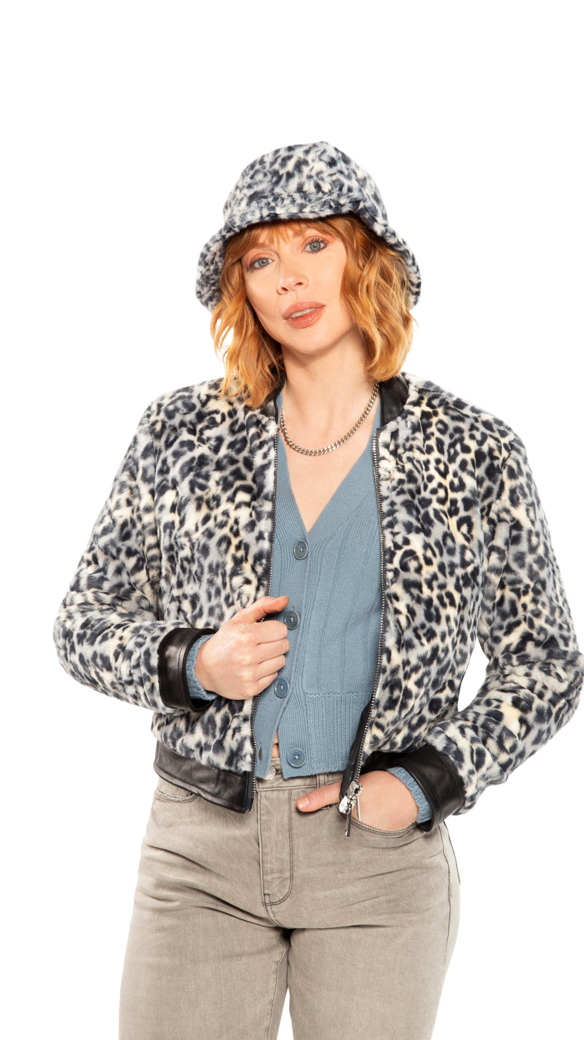 Retro Plush Bucket Hat - Leopard